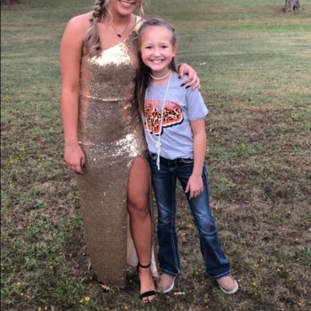 one shoulder gold dress